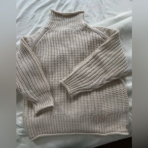 VICI small sweater